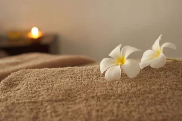 ngành chăm sóc sắc đẹp học bao lâu