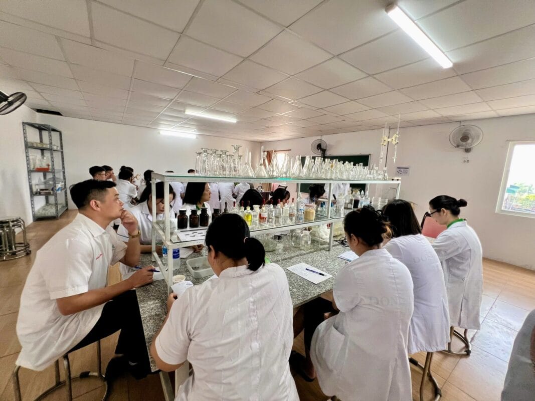 Các trường đào tạo y học cổ truyền. 1 y học cổ truyền