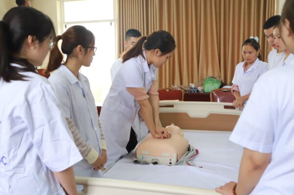 liên thông cử nhân điều dưỡng